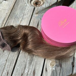Luxy Clip-in Bun Extension